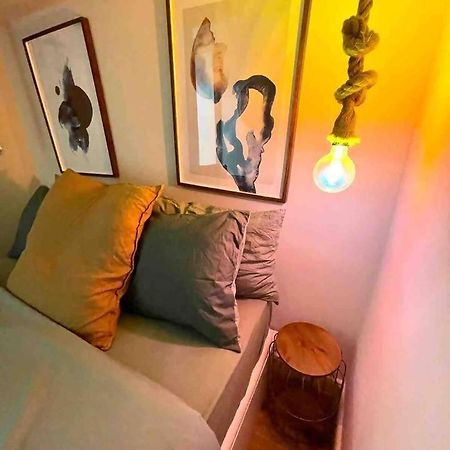 Chiado Brand New Amazing In Lisbon Apartment Luaran gambar